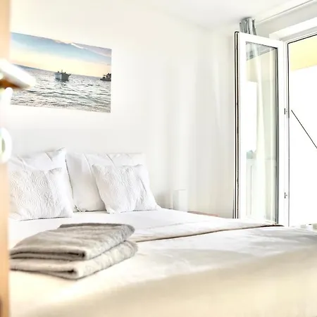 Bacak Lägenhet Stanici